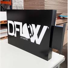 Openwork banner with light